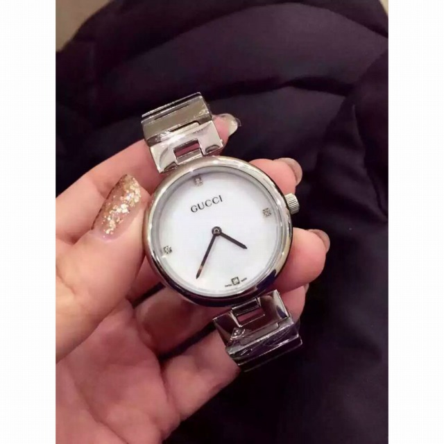 商品名称：ZX1-N2193　2016年新品グッチ腕時計　クオーツ