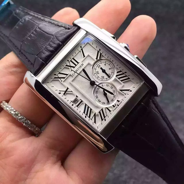 商品名称：2016年 AJ-N04298 腕時計　カルティエ　クオーツ