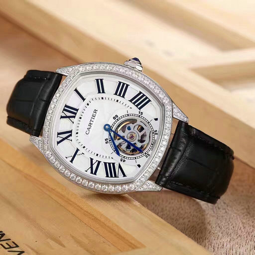 商品名称：カルティエ　CR201710-AJ 2017年最新作 腕時計 完全に自動巻き