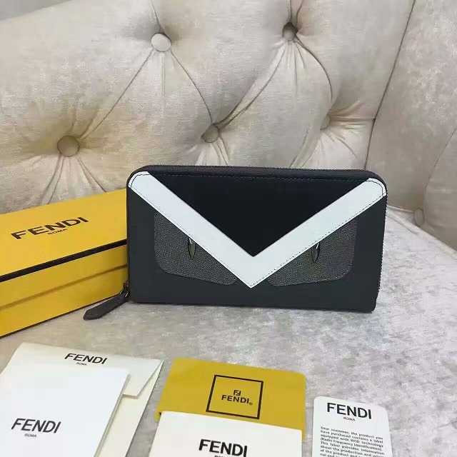 フェンディ　BXN-FD8319　2017年新品　ファスナー財布　レザー