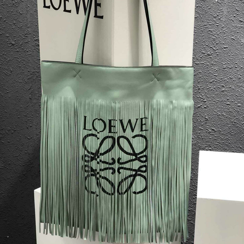 商品名称：ロエベ LOEWE DDB-LEB18008 2018年新品 バーティカル トートフリンジ パウラ トートバッグ ショルダーバッグ