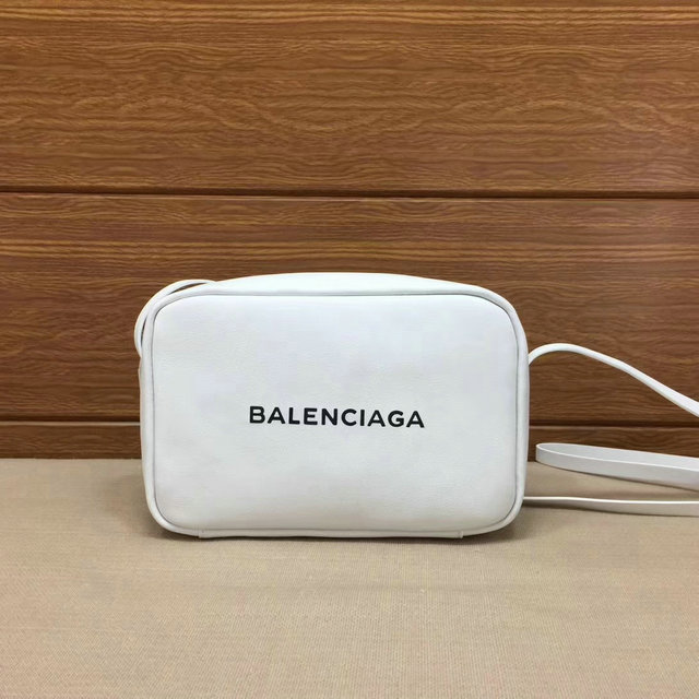 商品名称：BA489812B-123　バレンシアガ　2018年最新作　ショルダーバッグ
