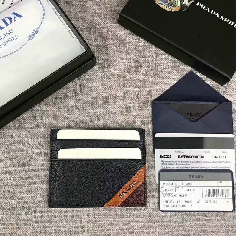 プラダ　025-PD2MC223K　2018年新品　カードケース