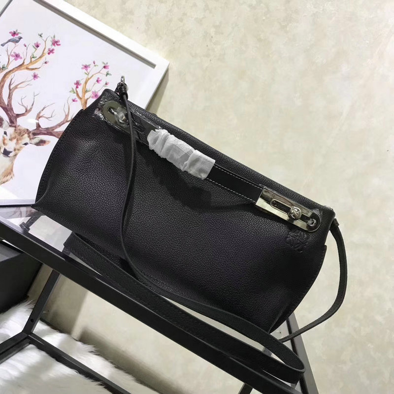 ロエベ ZZ-LEB18004K　2018年新品 ミッシー MISSY バッグ レディースバッグ カーフレザー ショルダーバッグ ウィメンズ ハンドバッグ