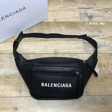 バレンシアガ BALENCIAGA  YUN-BA085331L 2019年最新入荷 エクスプローラー ベルトバック ウェストバッグ ボディバッグ ベルトバッグ レザー