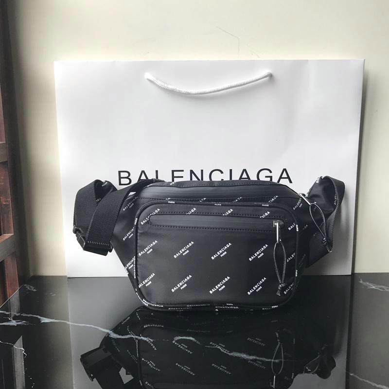 バレンシアガ BALENCIAGA 99-BA402 2019年最新入荷 エクスプローラー ベルトバッグ ウェストバッグ チェストバッグ キャンバスオールオーバープリント 黒