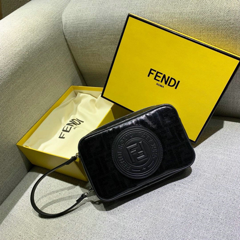フェンディ FENDI BXN-FD5045 2019年最新作 クラッチバッグ 手持ちかばん メンズ ビジネス 通勤 レザー 防水