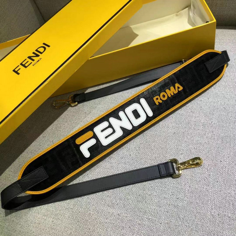 フェンディ FENDI BXN-FDP8028 2019年最新作 ストラップ ショルダー ベルト