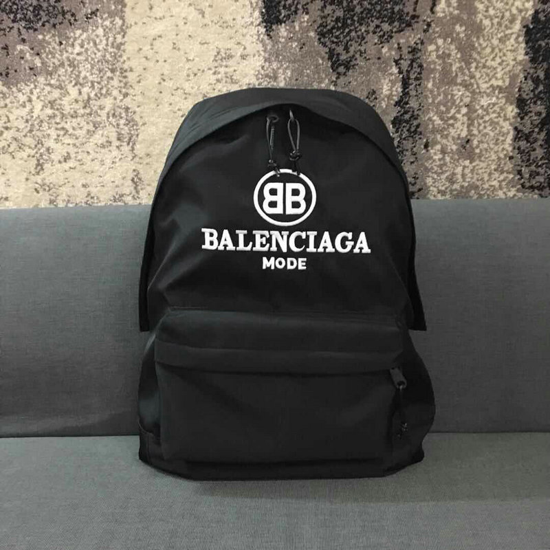 バレンシアガ BALENCIAGA 99-BA085332A 2019年最新入荷 ウィール バックパック ナイロン リュック メンズ レディース リュックサック 通学 通勤