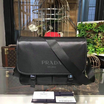 プラダ PRADA JS-PD2VD793  2020年最新入荷 メッセンジャーバッグ 斜め掛け ショルダーバッグ メンズかばん カーフレザー