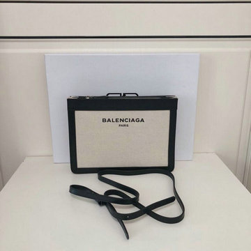 商品名称：バレンシアガ BALENCIAGA  99-BA085332Z 2019年最新入荷 クラッチバッグ 手持ちかばん 斜め掛け ショルダーバッグ キャンパス