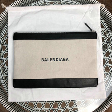 バレンシアガ BALENCIAGA YUN-BA373834K　2020年最新入荷 ミディアムジップケース ポーチ 手持ちかばん クラッチバッグ