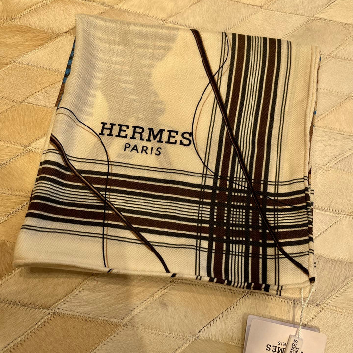 商品名称：エルメス HERMES AN-WJHE22013　2022年最新入荷 スクエアスカーフ マフラー ストール ショール カシミヤ