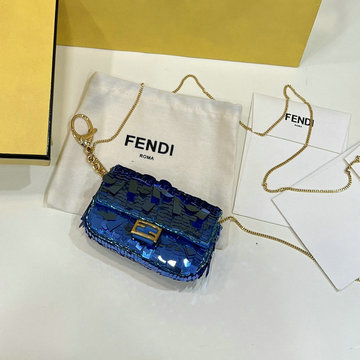 フェンディ FENDI 168-FD0136ZLS　2021年最新入荷 バゲットポーチ ミニ クラッチバッグ 小銭入れ 短財布 手持ちかばん