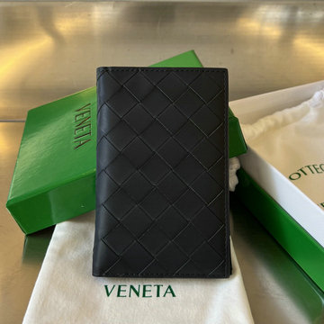 ボッテガヴェネタ BOTTEGAVENETA aj-BOV629679PKZ 2023年最新入荷 パスポートケース 二つ折り短財布 カード入れ レザー