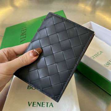 ボッテガヴェネタ BOTTEGAVENETA aj-BOV742143PKZ 2023年最新入荷 イントレチャート フラップウォレット 二つ折り短財布 ショートウォレット カード入れ 札入れ