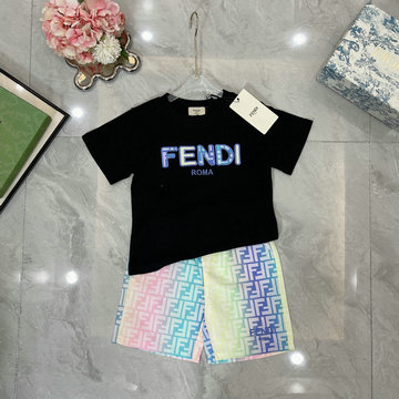 フェンディ FENDI JS-TYFD230022023年夏最新入荷 子供服 2点セットアップ ツーピース ショートスリーブ Tシャツ ショートパンツ スポーツジャージ