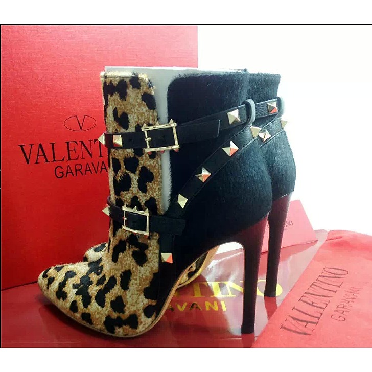 VALENTlNO 2014年新品高級品　馬毛　スタッズ付き　ハイヒールヒョウ柄　輸入原料　XML1069