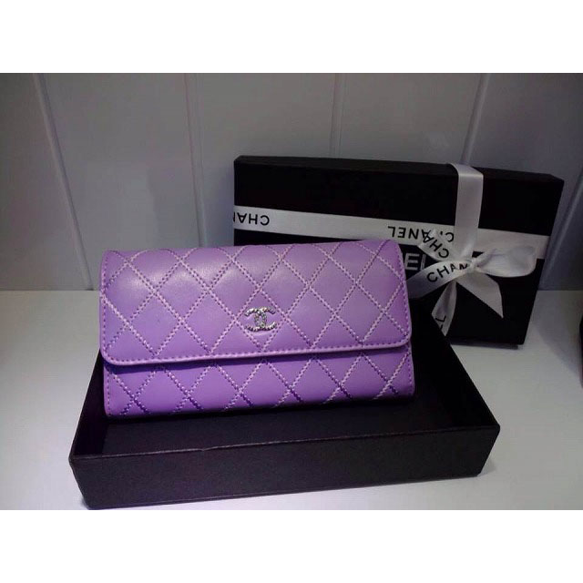 2014年 [CHANELシャネル] オリジナルレザー 小銭入れ 三つ折り長財布H45200-2