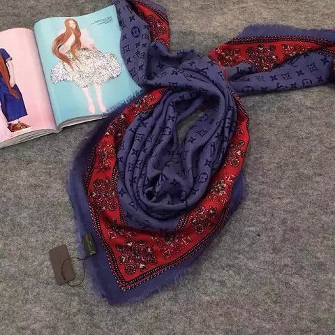商品名称：26-WJLV122　ルイヴィトン2015年秋品　スカーフ　カシミヤ