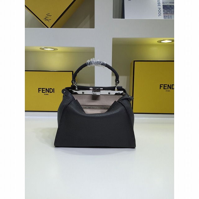 商品名称：168-FD2311 　2015年フェンディ　ピーカブー　ハンドバッグ　オリジナルjレザー