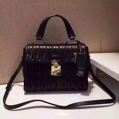 RJ3-RN1136 ミュウミュウ2015年新入荷　オリジナル製品