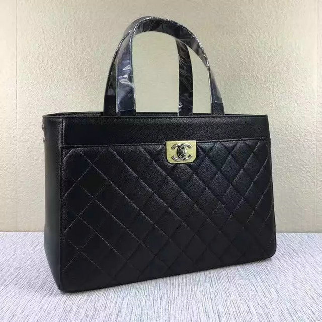 シャネル　FY2-93581　2016年新商品　ハンドバッグ　レザー