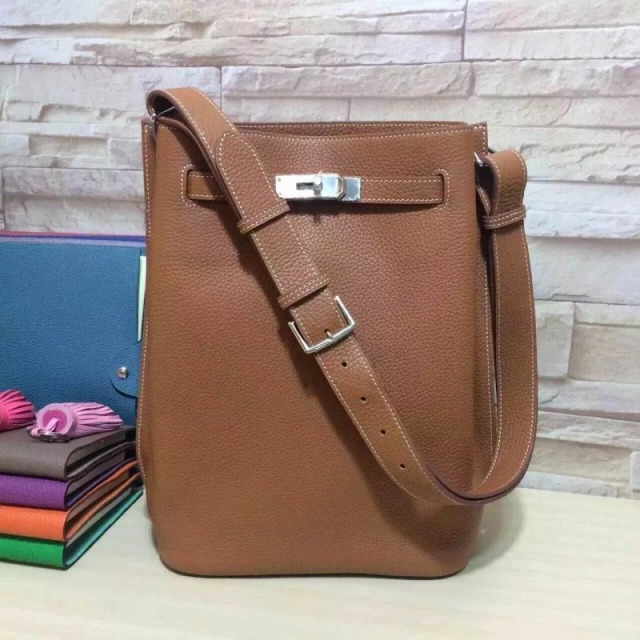 063-Ke1435-6 2016年エルメスショルダーバッグSo Kelly　トリヨンレザー