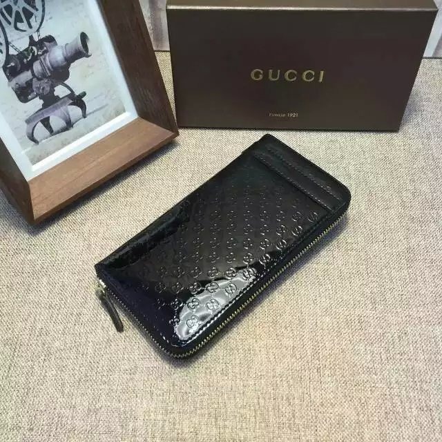 FY1-307958　人気品2016年グッチ　ファスナー財布　エナメル