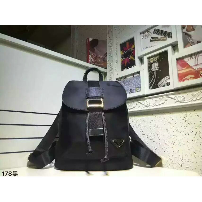 商品名称：2016年RJ2-A178 プラダ新品　リュックサック　布
