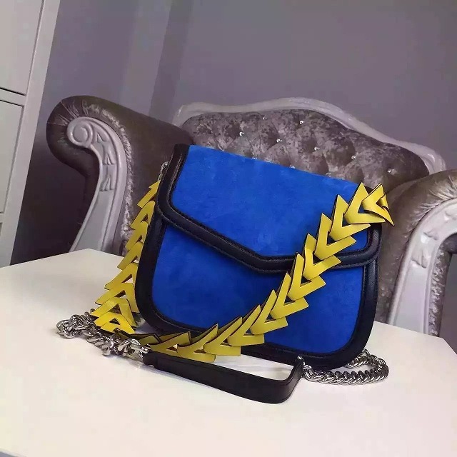 2016年FY1-DY889  LOEWEロエベ　ショルダーバッグ　レザー
