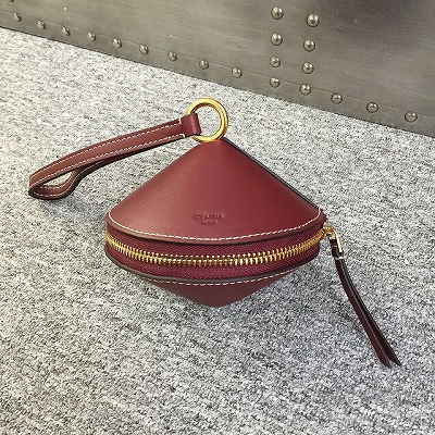 商品名称：セリーヌ　011-77421B　2016年新品手持ち財布　レザー