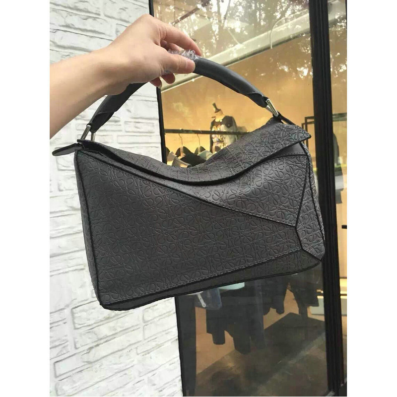 GH2-5263 2016年 LOEWEロエベ　ハンドバッグ　カーフスキン