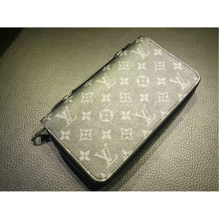 【流行品】 057-M63867 2016年LOUIS VUITTON　手持ちバッグ　レザー