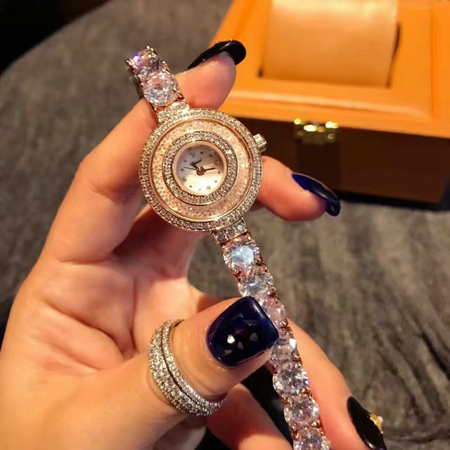 商品名称：シャネル　RX17214-AJ　2017年最新作　腕時計　超美品　クオーツ