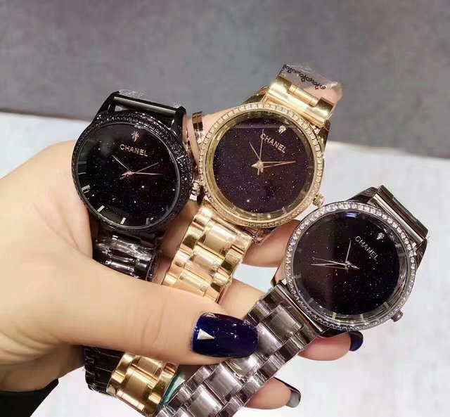 商品名称：シャネル　RX17215-AJ　2017年最新作　腕時計　超美品　クオーツ