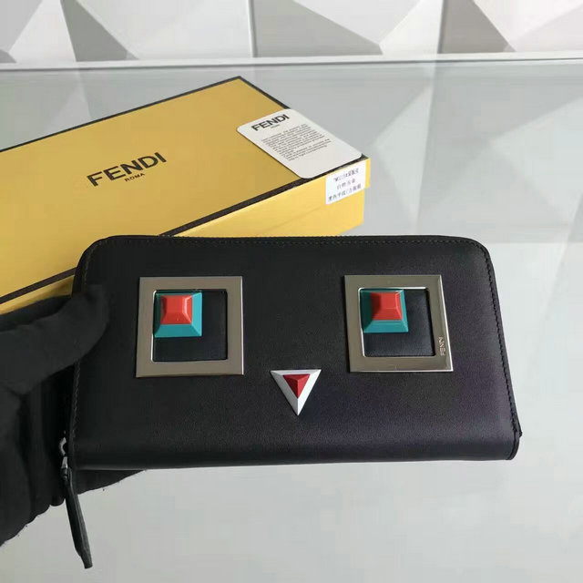 フェンディ　168-0215-1　2017年最新作　長財布　牛革