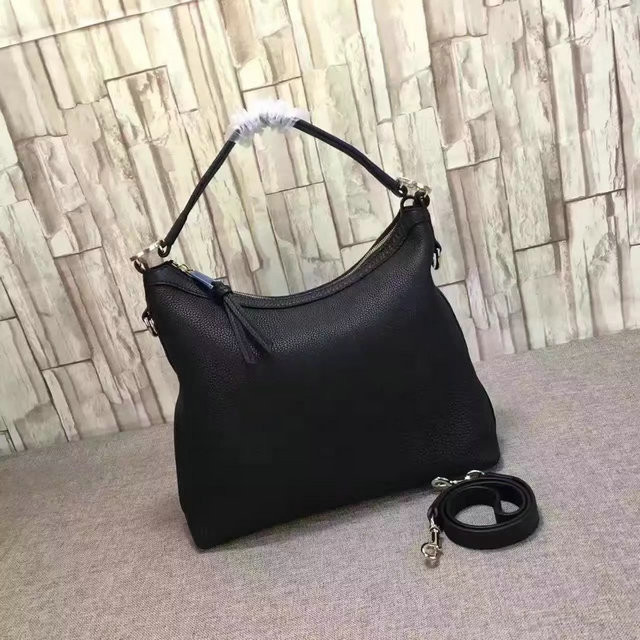 グッチ　025-326514　2017年最新作　トートバッグ　レザー