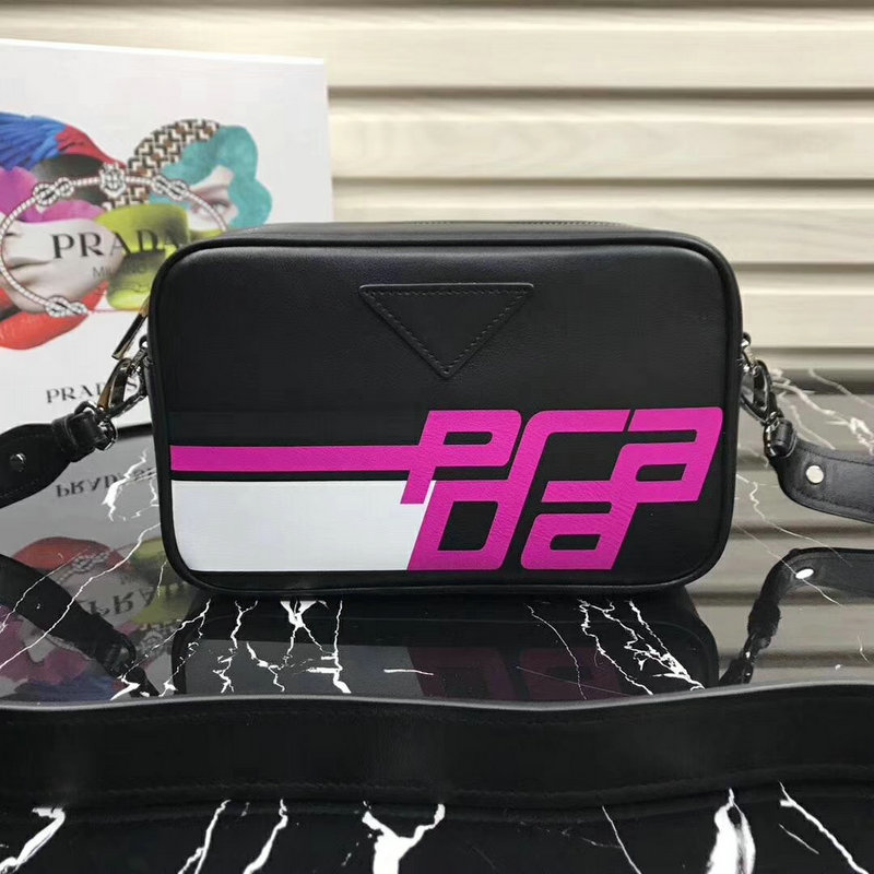 プラダ 025-PD1BH093CK　2018年新作 斜めがけ ショルダーバッグ カーフレザー レディースバッグ