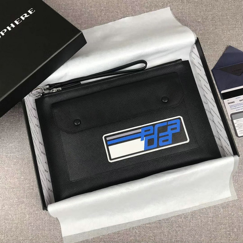 プラダ 025-PD2NG005L　2018年新作 サフィアーノ saffiano 手持ちかばん クラッチバッグ レザー 黒