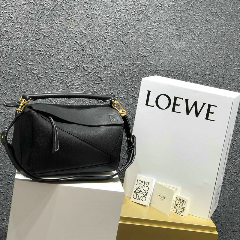 ロエベLOEWE DDB-LOW1608QBK　2018年新作 パズル ショルダーバッグ ユニセックス ビジネス 出張 通勤 カーフレザー 男女兼用