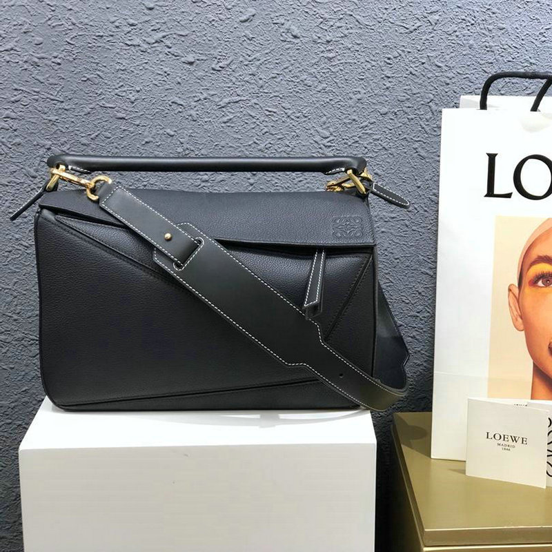 ロエベLOEWE DDB-LOW1608QWL　2018年新作 パズル ショルダーバッグ ユニセックス ビジネス 出張 通勤 カーフレザー 男女兼用