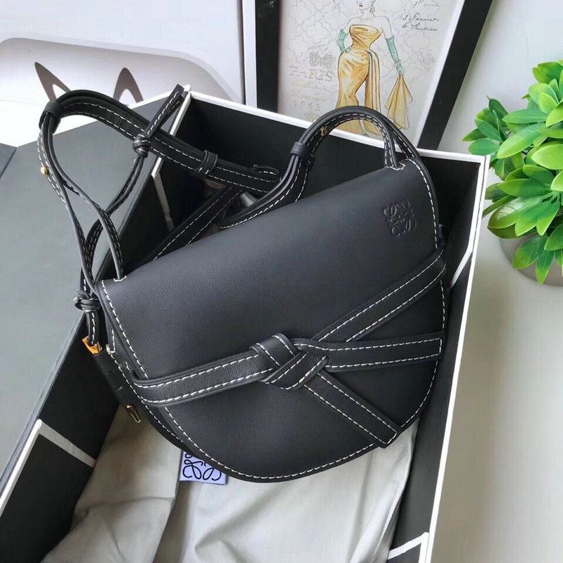 ロエベLOEWE ZZ-LOW0617PWL　2018年新作 ゲートバッグ ショルダーバッグ 斜めがけ レザー レディースかばん