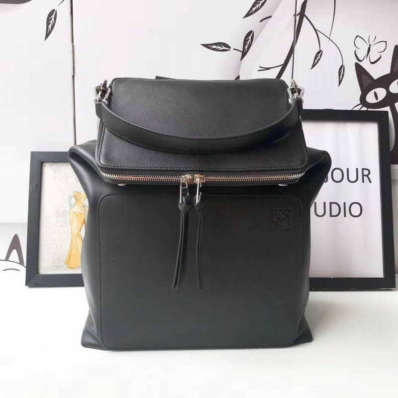 商品名称：ロエベLOEWE ZZ-LOW1031QBK　2018年新作 ゴヤ バックパック カーフレザー リュックサック チェック柄 通勤 通学 出張 ビジネス