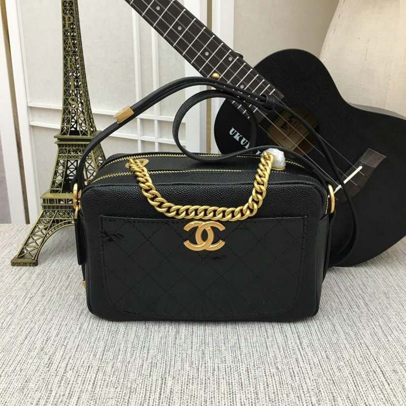 シャネルCHANEL JS-CH8036AK　2018年最新作 カメラケース ショルダーバッグ キャビアスキン 黒
