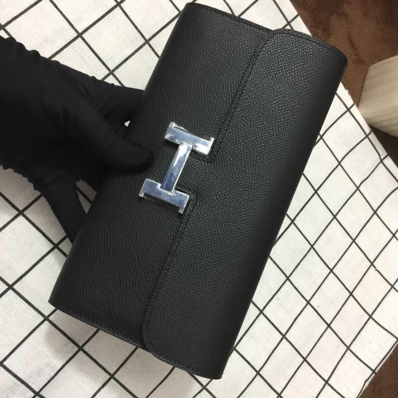 商品名称：エルメスHERMES　063-H709RKL　2018年新色入荷　コンスタンス　長財布