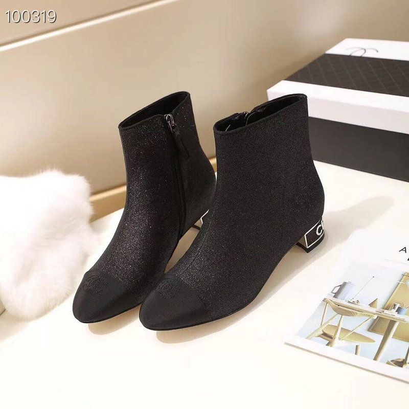 シャネルCHANEL 26-CH0319　2018年秋冬最新作 ショートブーツ two-tone boots レザー レディースシューズ ローヒール 通勤 通学 カジュアルシューズ