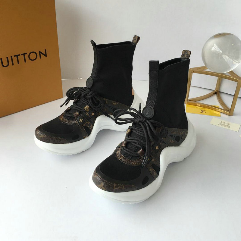 商品名称：ルイヴィトン  LOUISVUITTON 26-LV7090 2018年秋冬最新作 アークライト ライン スニーカー レディース カジュアルシューズ スポーツシューズ