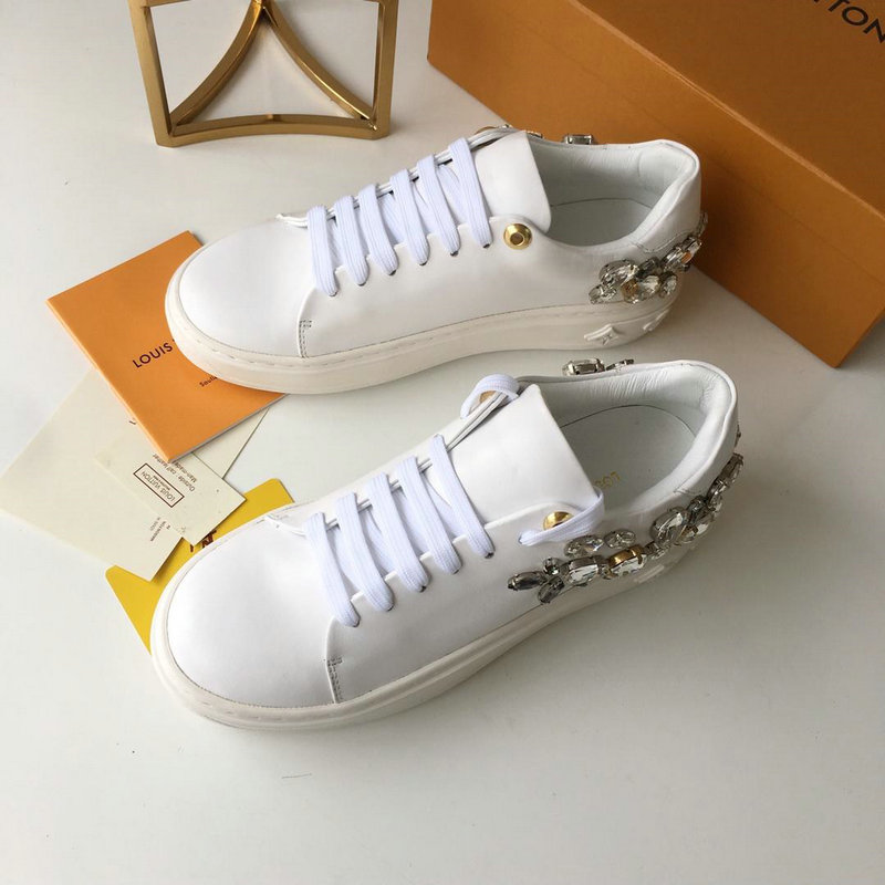 ルイヴィトン  LOUISVUITTON 26-LV7910 2018年秋冬最新作 フロントロー スニーカー レディース カジュアルシューズ 靴 レザー 白