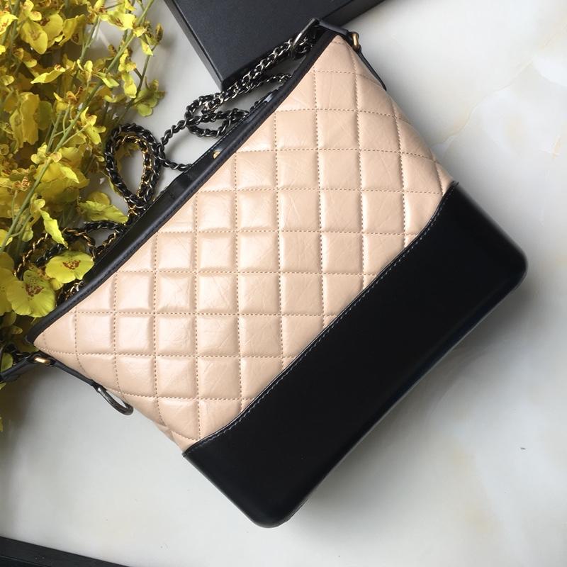 シャネル  CHANEL DDB-CH91811P 2018年最新作 ガブリエル ドゥ ホーボー バッグ 斜めがけ ショルダーバッグ レザー
